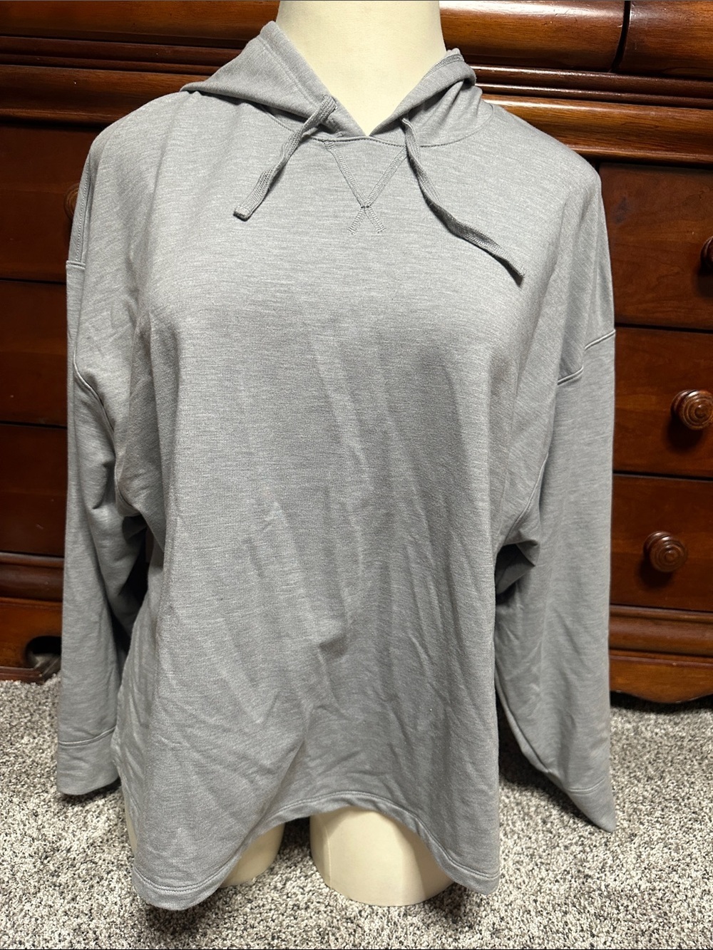 Yoga Nike Dri-Fit Women’s Gray Hooded Sweater Pullover